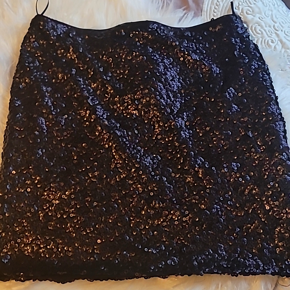 Black Sequence Mini